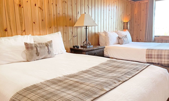 Two Harbors Hotel | Superior Shores