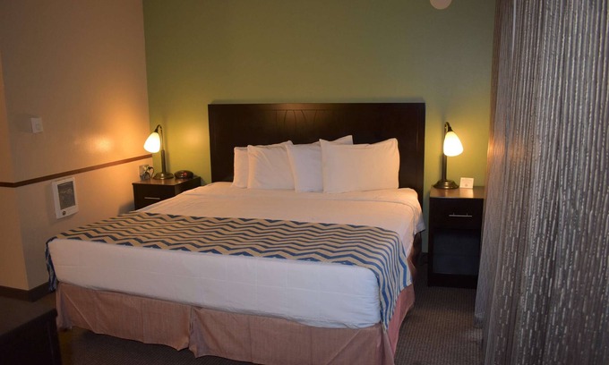 Corbett - Terwilliger - Lair Hill Hotel | SureStay Hotel by Best Western Portland City Center