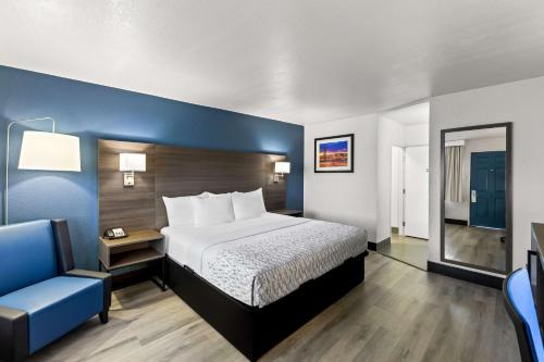 Downtown Phoenix Hotel | SureStay Hotel by Best Western Phoenix Airport