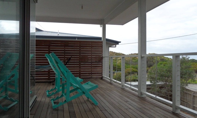 Surf Beach House | Surf Beach Holiday House