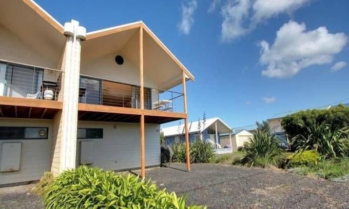 Surf Beach House | Surf Beach House - Water Views - Walk to Beach.