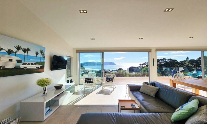 Hot Water Beach Villa | Surf View Hot Water Beach, Surf View Hot Water Beach