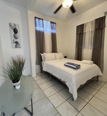 Maleza Baja Apartment | Surfer Steps Apartment