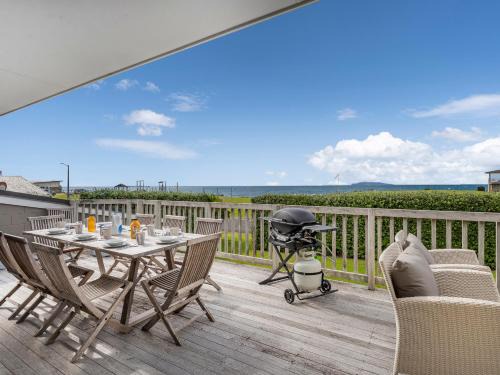 Whiritoa House | Surfside Sanctuary - Whiritoa Holiday Home