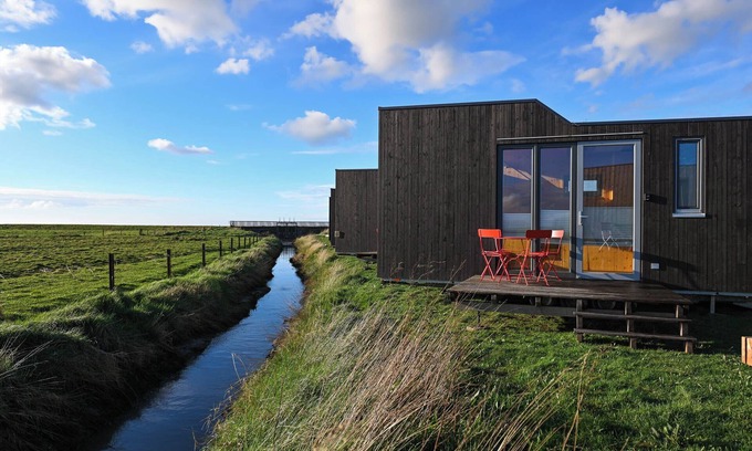 Harlesiel House | Sustainable overnight experience in the Green Tiny House Nature on the North Sea