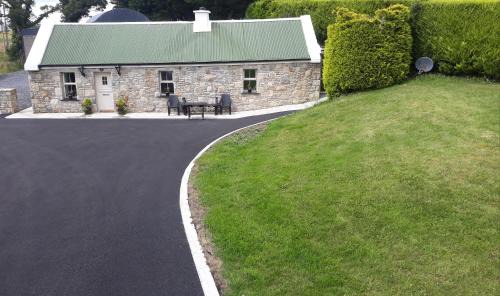 Swinford House | Swallows Cottage