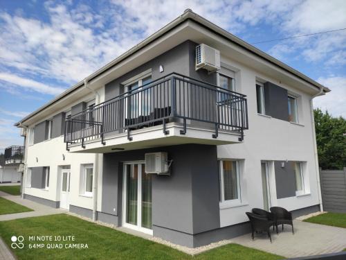 Sarvar Apartment | Sweet Home Apartments