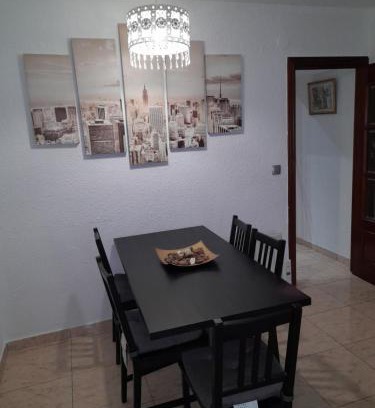 El Prat de Llobregat Apartment | Sweet house close to airport