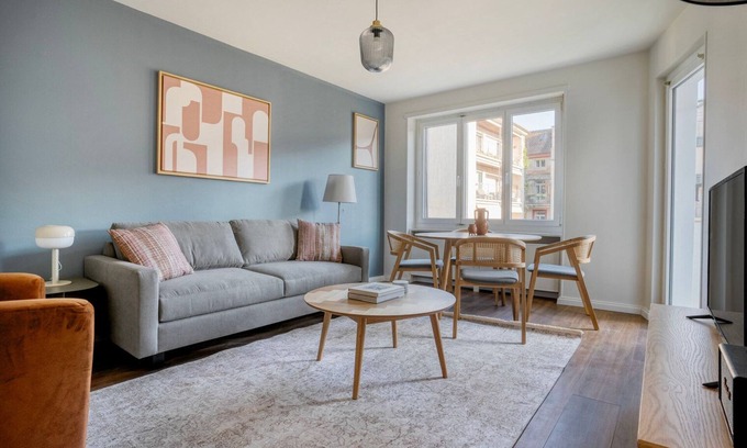 Iselin Apartment | Sweet Iselin 2BR w/Private W/D, 1 min to Market, by Blueground