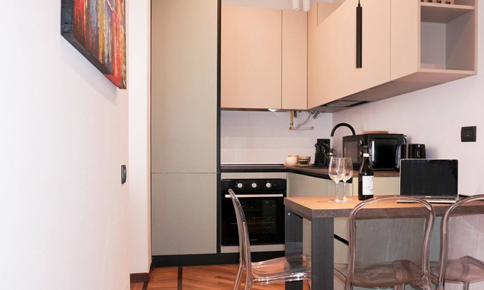 Ticinese Apartment | SweetHome Bocconi - 5 minutes from the metro - Duomo