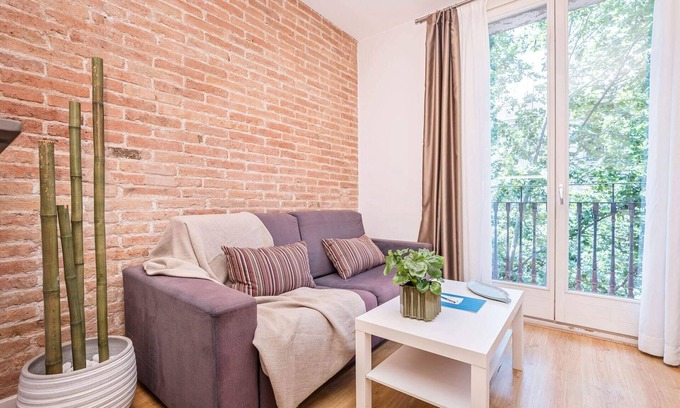 Sant Antoni Apartment | Sweett | Villarroel 342