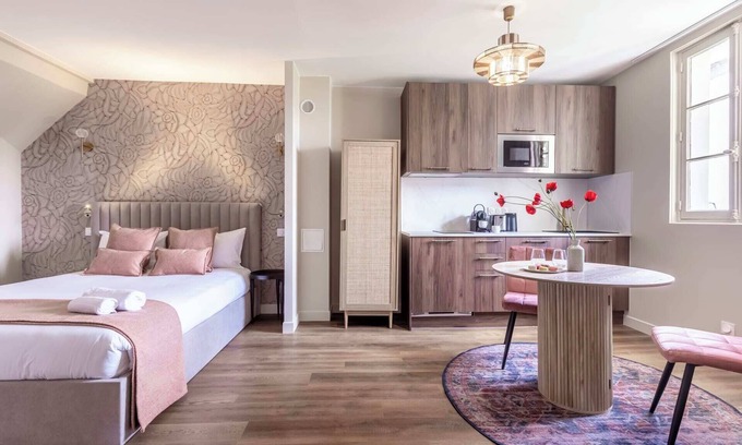 Quartier de la Plaine-de-Monceaux Apartment | Sweett | Villiers VIII