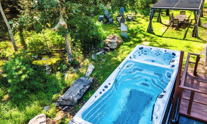 Eldred Cottage | SwimSpa | Lake | Fish | Kayak | Hike | Firepit