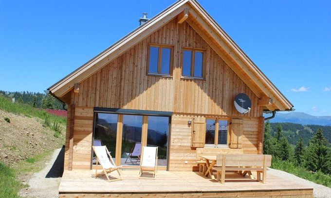 Bad Sankt Leonhard im Lavanttal House | Swiss pine chalet Klippitz
