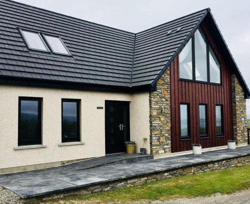 Stromness House | Switha - Luxury home in Stromness, Orkney with outstanding views and hot tub