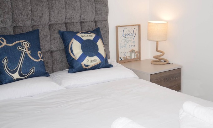 Aberporth Apartment | Swn Y Mor Sound of the Sea AberporthBeachHoliday