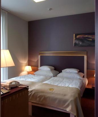 Szekesfehervar Hotel | Szent Gellért Hotel