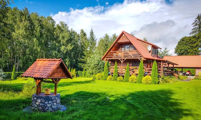 Borzestowska Huta Cabin | Sznureczki