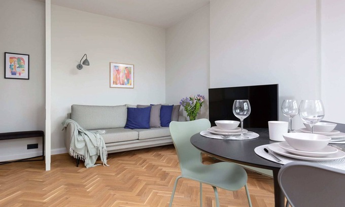 Praga Polnoc Apartment | Szwedzka 30 | Elegant Apartment | Parking