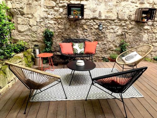 Avignon City Centre Apartment | T2 centre ville avec extérieur