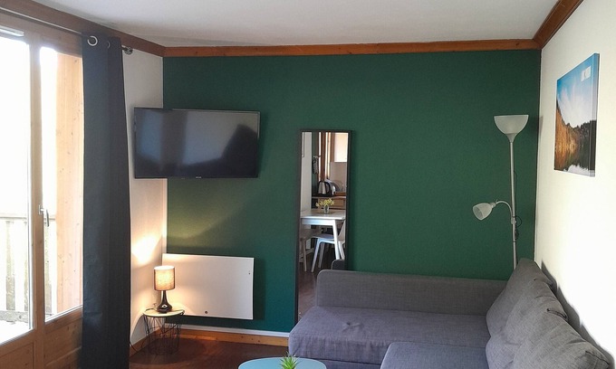 Besse-et-Saint-Anastaise Apartment | T2 Confortable Super Besse