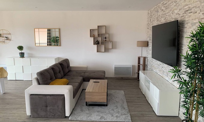 Graulhet Apartment | T2 Cosy - 70 m2 au Coeur de Ville