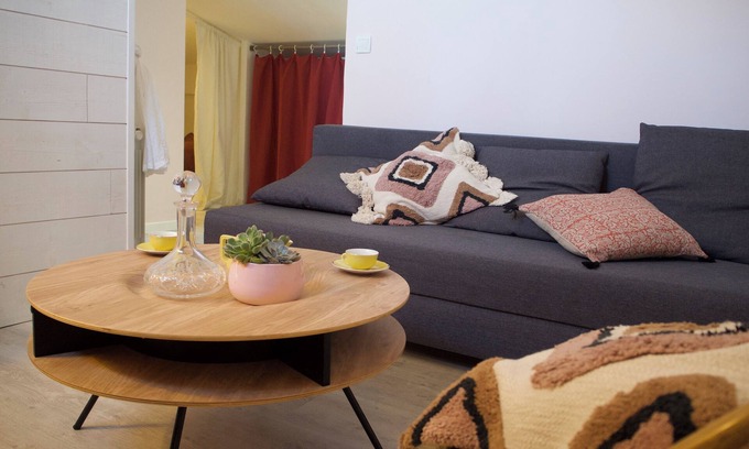 Saint Jean Station District Apartment | T2 Cosy Calme Clair Déco Scandinave 2mn de la Gare à Pied