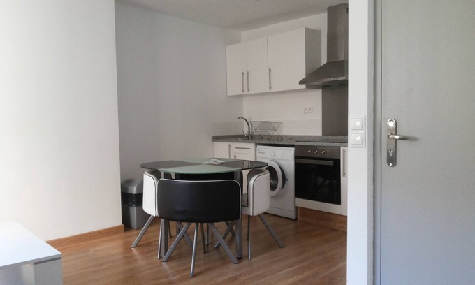 Avignon City Centre Apartment | T2 remakes has nine INTRA MUROS Vernet CONDITIONING SECTOR