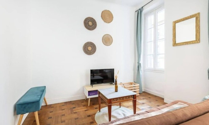 La Castellane Apartment | T2 - Rue Paradis - Cosy