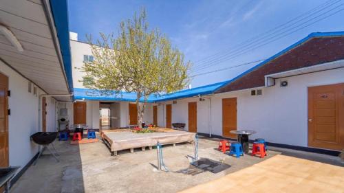 Kujanggul House | taean mammose pension