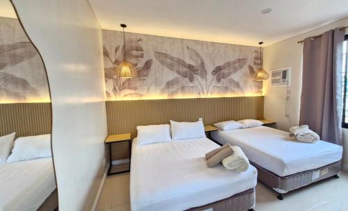 Alfonso House | Tagaytay White Lily