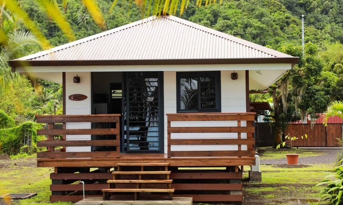 Taiarapu-Ouest Ski Chalet | TAHITI ITI - Bungalow Areiti