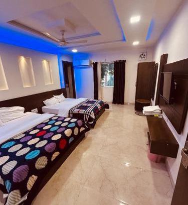 Rakabganj Bed & Breakfast | Taj Castle A Boutique Homestay