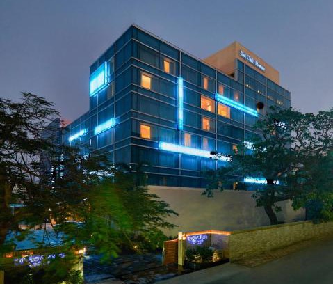 Royapettah Hotel | Taj Club House