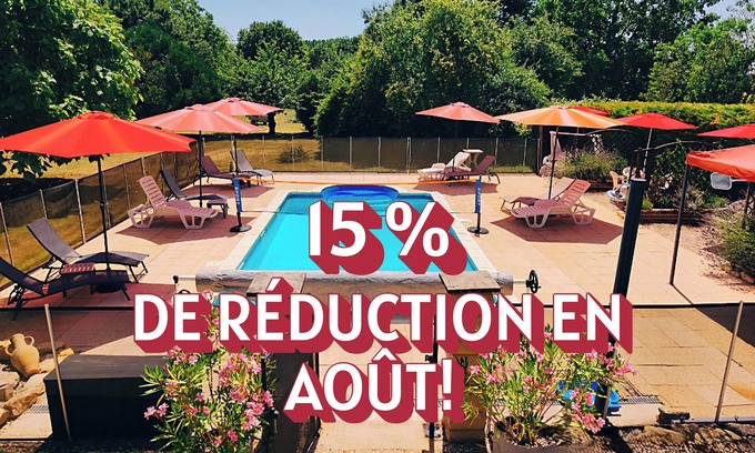 Chef-Boutonne Cottage | Take a break and unwind by the pool in the serene countryside of Southern France