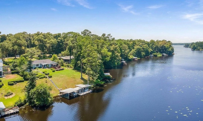 Telogia House | Talquin Lakeside Retreat 4BR/2Bath 1500sqft, 25 minutes to FSU