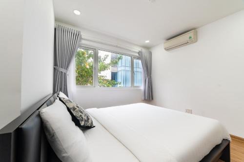 Tan Binh Apartment | Tan Son Nhat Airport Apartment by SABAY