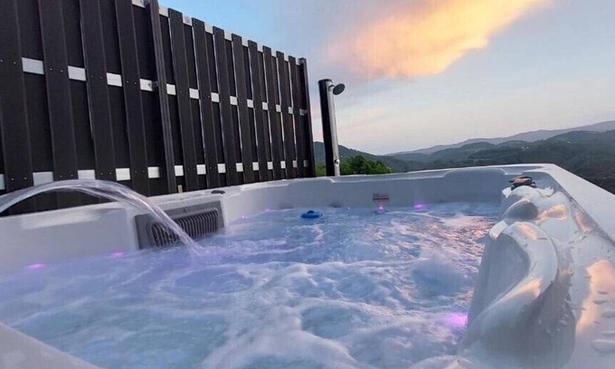 Bostanj House | Tanja s Holiday Home in Nature with sauna and hot tubn