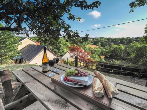 Llandyssiliogogo House | Tanyfron Llangrannog