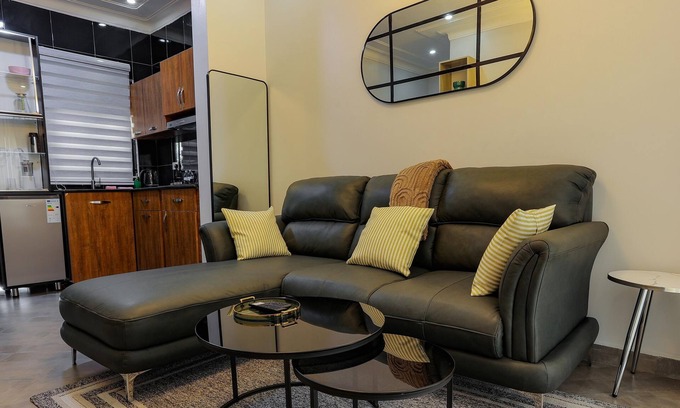 Mbarara Bed & Breakfast | Tanzi Homes Nyonyozi
