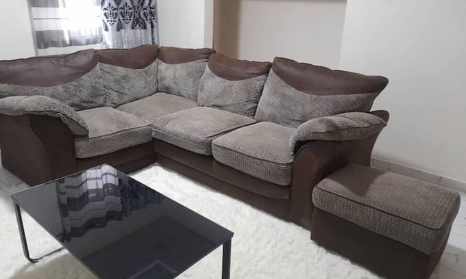 West Coast Division House | Tapis Guest House