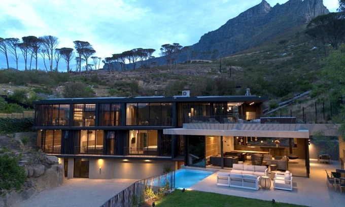 Cape Town City Centre House | Tarentaal Kloof: Where luxury blends with nature at this newly constructed villa