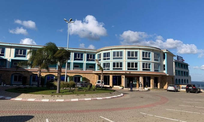 Oued Alian Hotel | Tarifa Beach Hotel Tangier