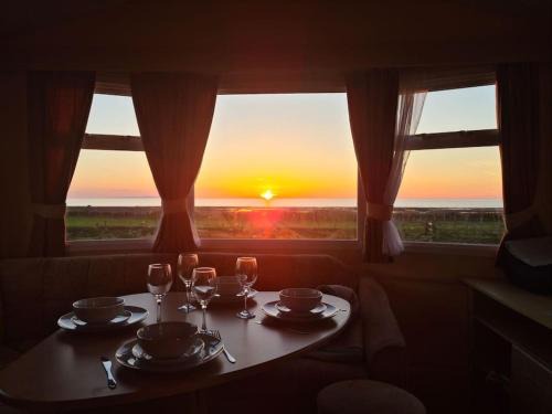 Millom House | Tarn Bay Retreat- Sea- Fells- Beach- Views-Farm