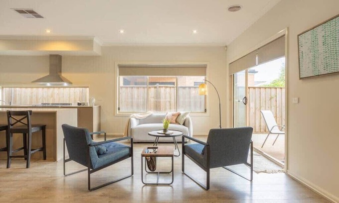 Tarneit House | Tarneit Delight - Familial 4 bedrooms Home