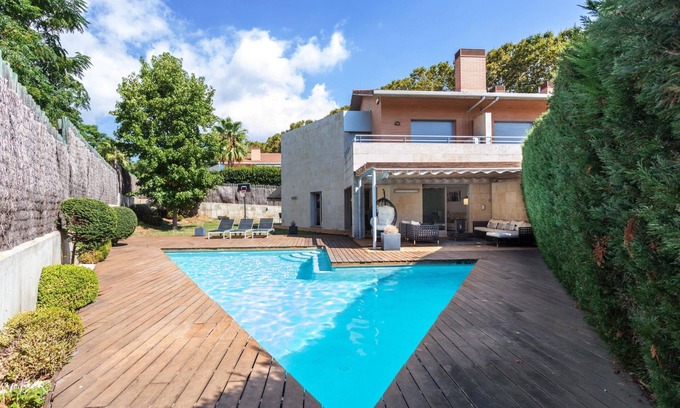 Arenys de Munt House | TARRACO - DESIGN and PRIVACY - 10min from the BEACH