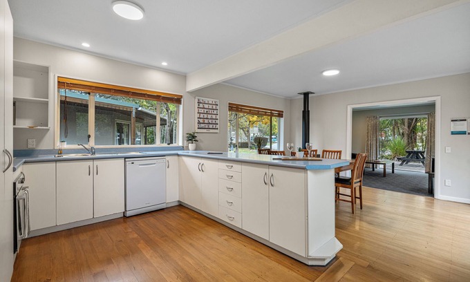 Papanui Other | Tasman Holiday Parks - Christchurch
