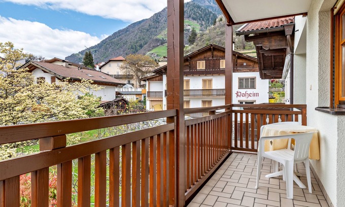 Parcines Apartment | 'Taufner Apartment B 104' with Mountain View, Garden & Wi-Fi