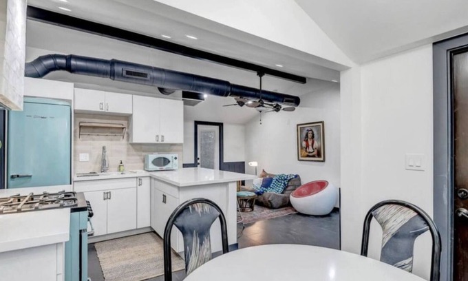 Garfield House | Taylor Street Retreat