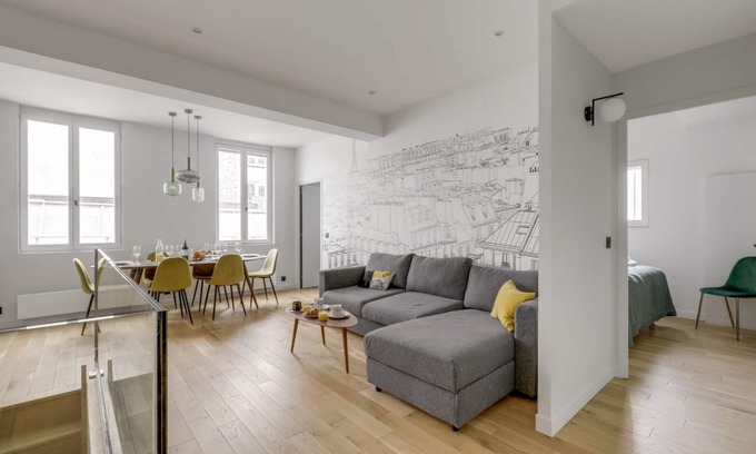 Bonne-Nouvelle Apartment | TBS 42 - Bright duplex with incomparable charm